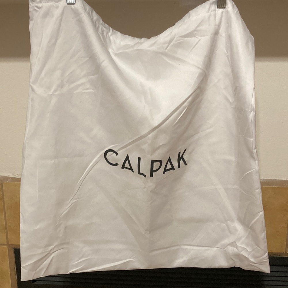 🟠🟠 Calpak Dust Bag